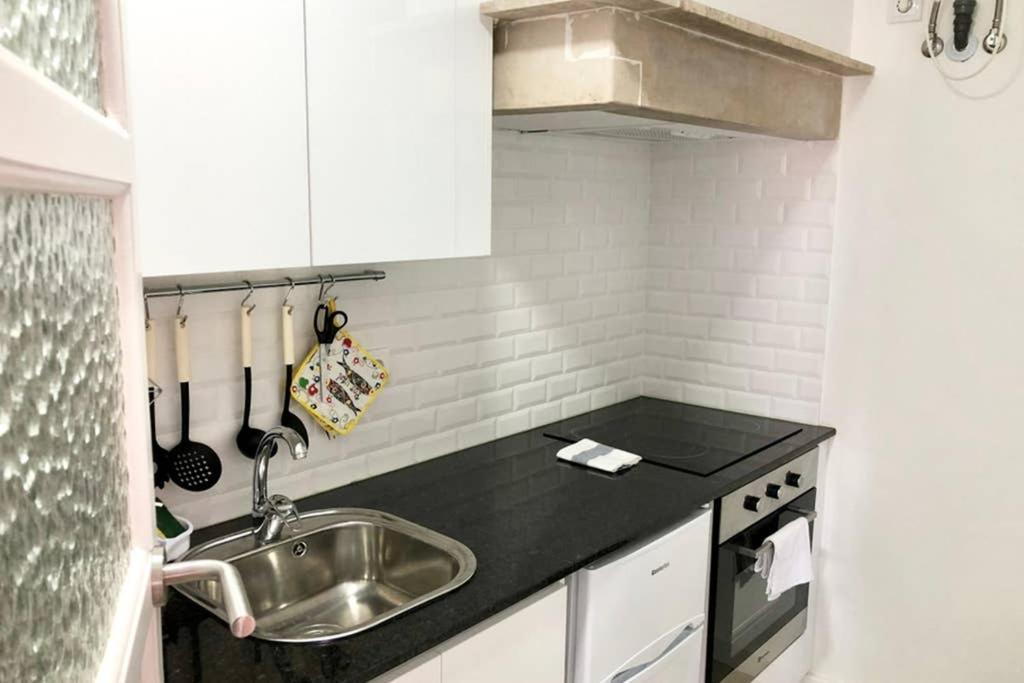 32 3 - Lisbon City Life Private Apartment, Bairro Alto Luaran gambar