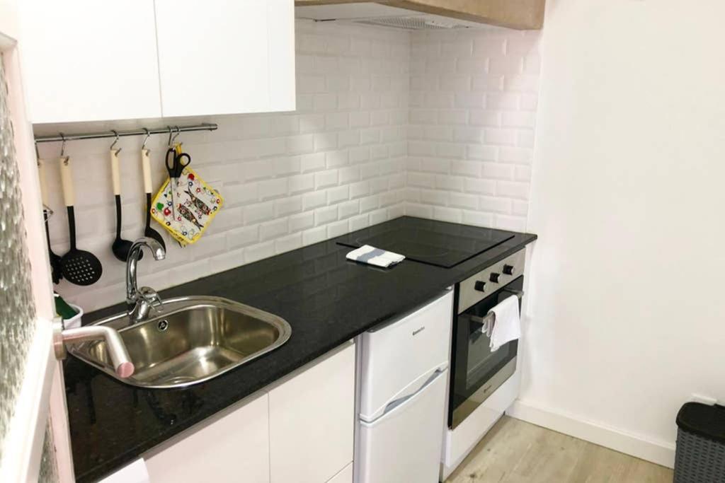32 3 - Lisbon City Life Private Apartment, Bairro Alto Luaran gambar