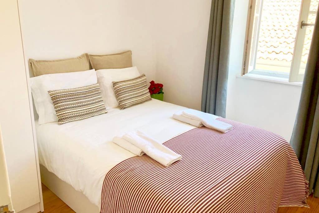 32 3 - Lisbon City Life Private Apartment, Bairro Alto Luaran gambar