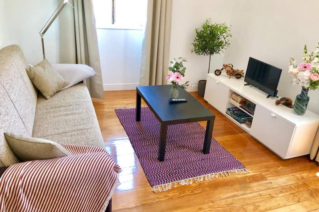 32 3 - Lisbon City Life Private Apartment, Bairro Alto Luaran gambar