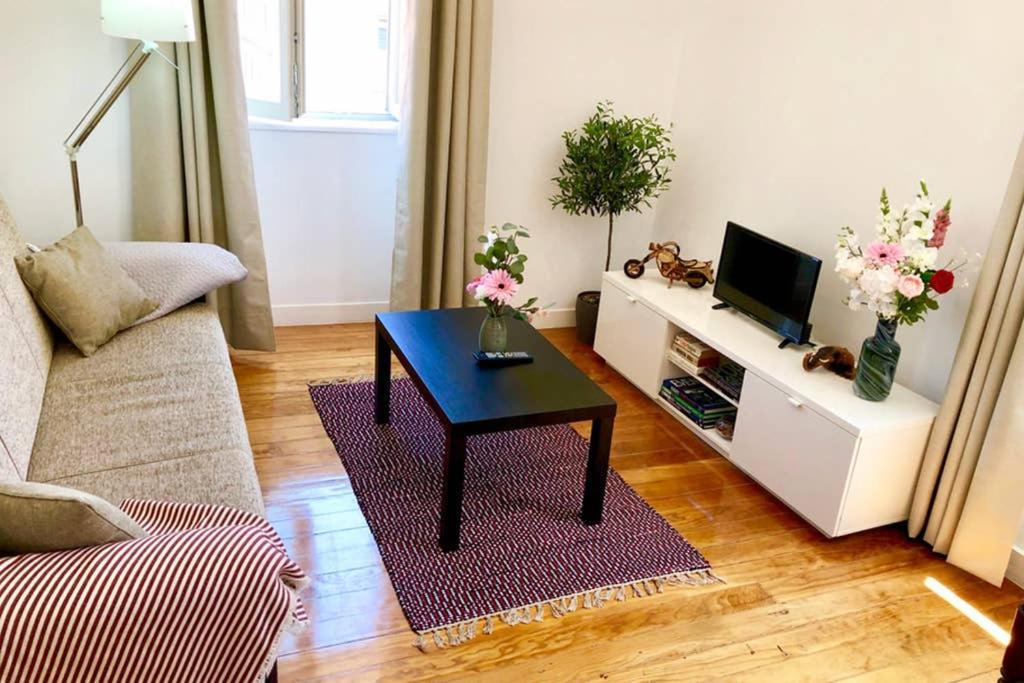 32 3 - Lisbon City Life Private Apartment, Bairro Alto Luaran gambar